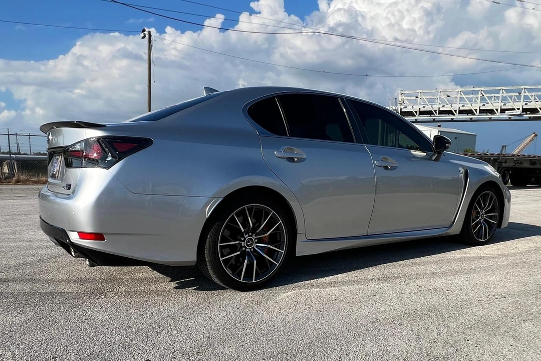2016 Lexus GS F 4th Gen - Image 23 of 31