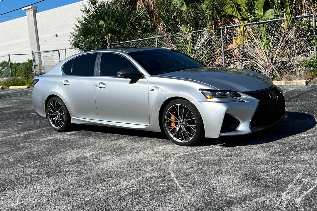 2016 Lexus GS F 4th Gen - Image 26 of 31