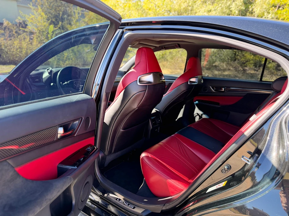 2016 Lexus GS F 4th Gen - Image 30 of 31