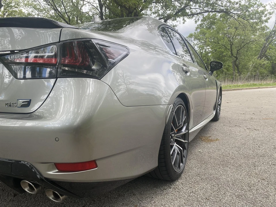 2016 Lexus GS F 4th Gen - Image 28 of 31