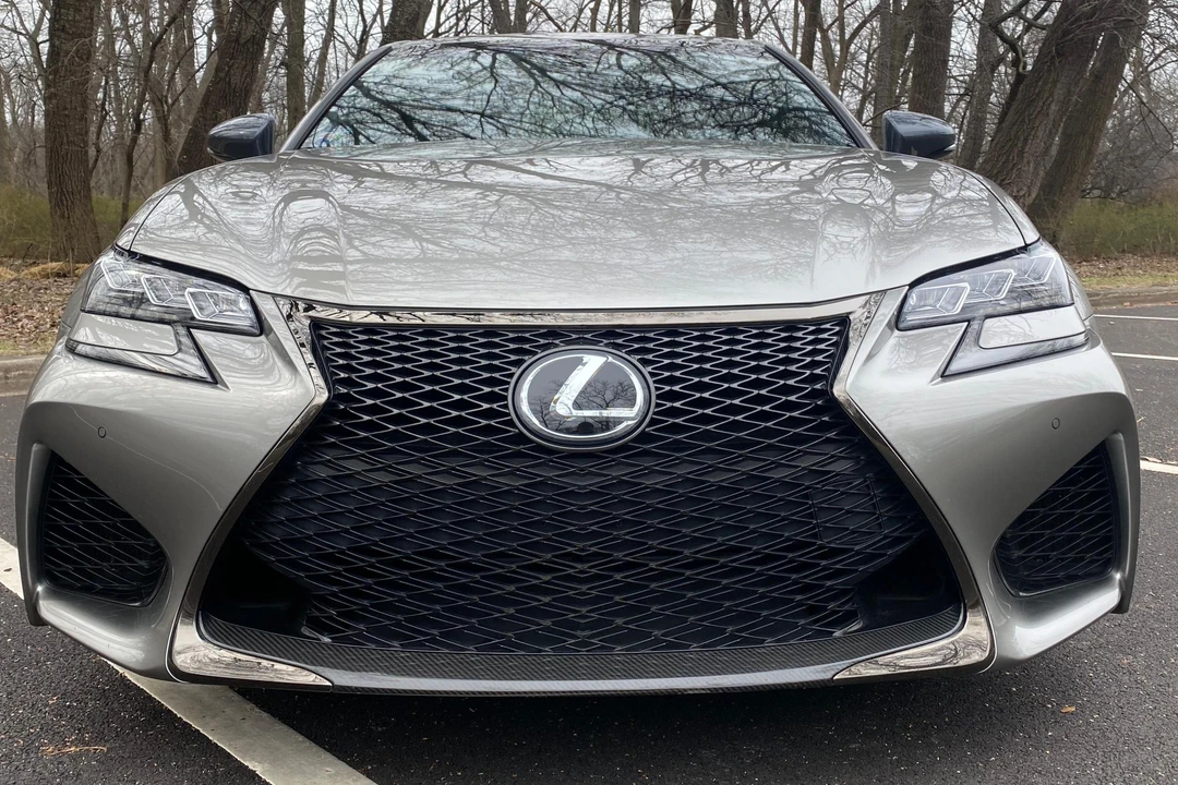 2016 Lexus GS F 4th Gen - Image 2 of 31