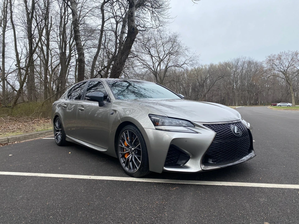 2016 Lexus GS F 4th Gen - Image 15 of 31