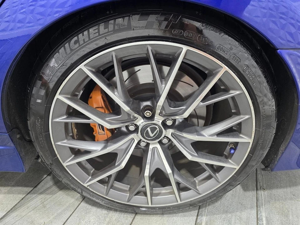 2016 Lexus GS F 4th Gen - Image 29 of 31