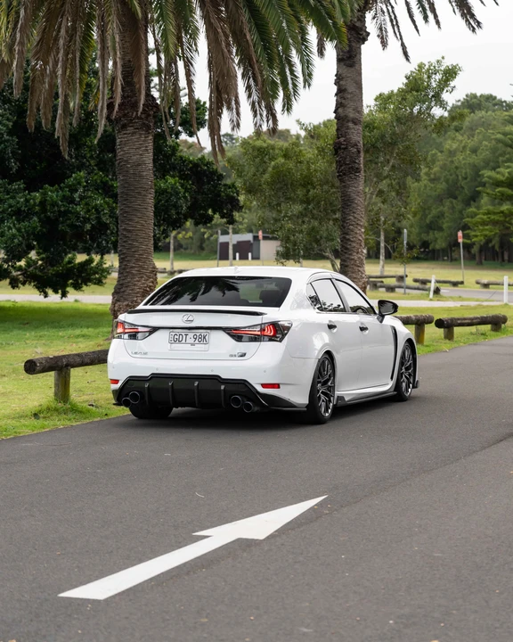 2016 Lexus GS F 4th Gen - Image 24 of 31