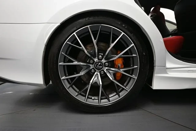 2016 Lexus GS F 4th Gen - Image 13 of 20