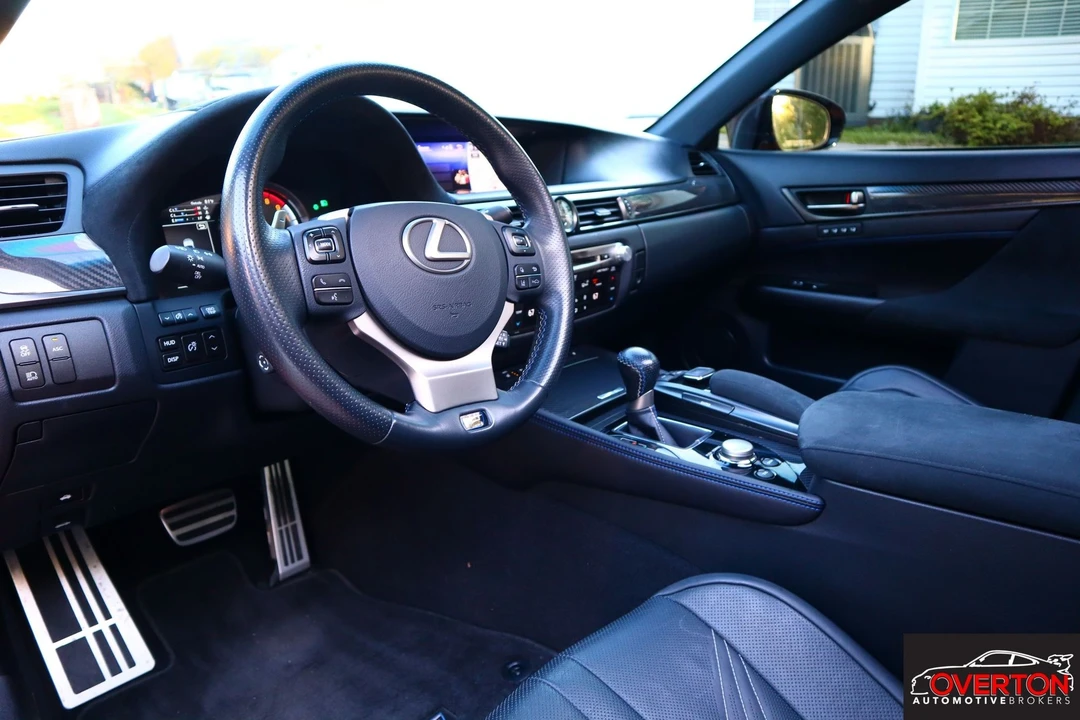 2016 Lexus GS F 4th Gen - Image 15 of 25