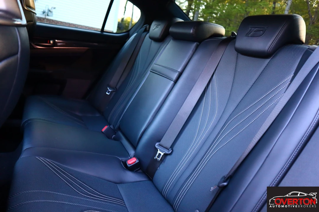 2016 Lexus GS F 4th Gen - Image 19 of 25