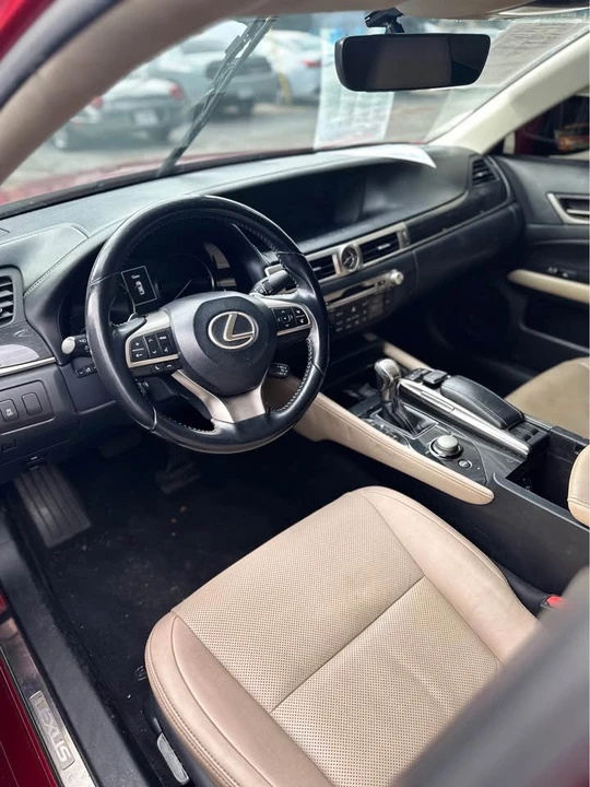 2016 Lexus GS 4th Gen - Image 5 of 9