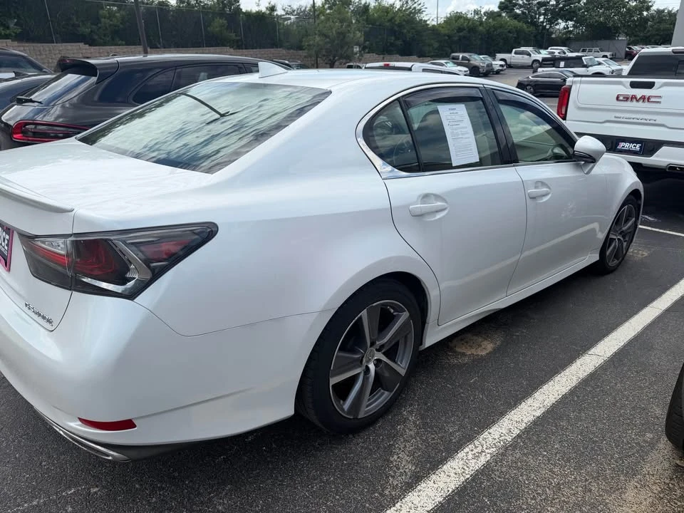 2016 Lexus GS 4th Gen - Image 5 of 10