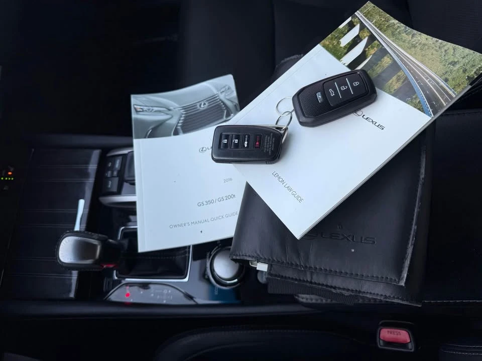 2016 Lexus GS 4th Gen - Image 19 of 20
