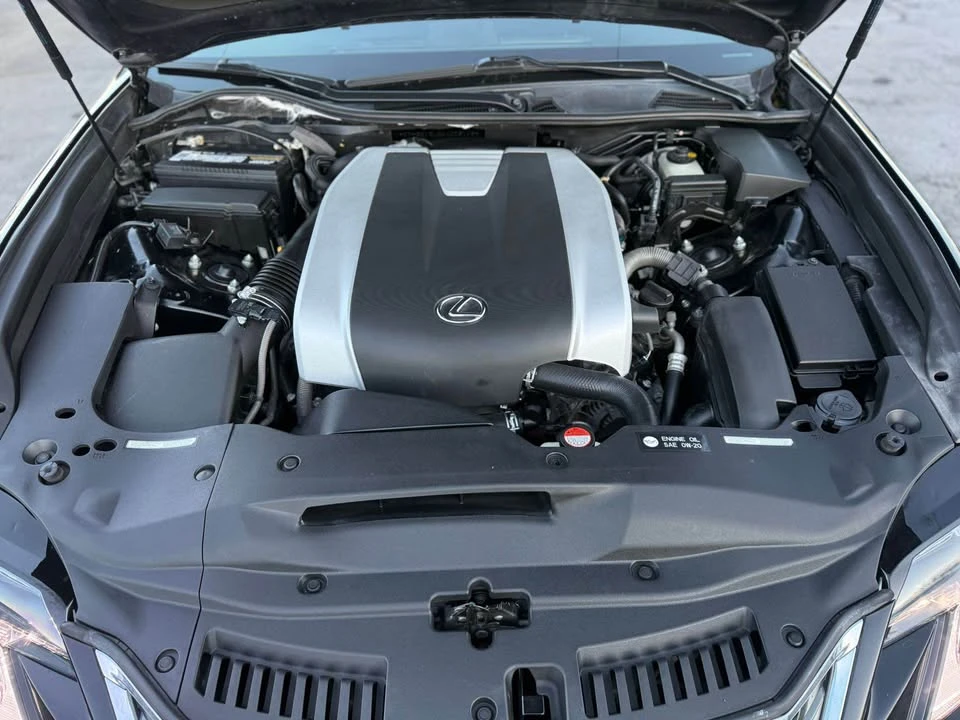 2016 Lexus GS 4th Gen - Image 19 of 19