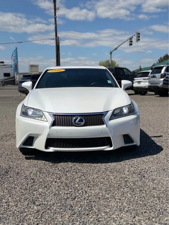 2016 Lexus GS 4th Gen - Image 2 of 10