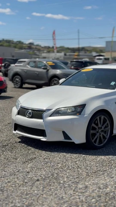 2016 Lexus GS 4th Gen - Image 10 of 10