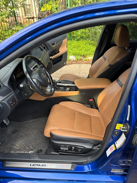 2016 Lexus GS 4th Gen - Image 12 of 20