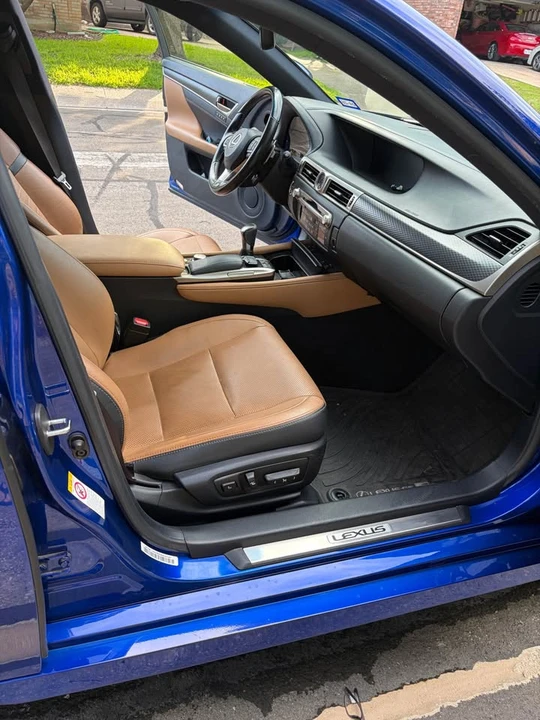 2016 Lexus GS 4th Gen - Image 15 of 20