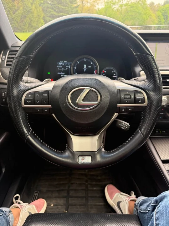2016 Lexus GS 4th Gen - Image 19 of 20