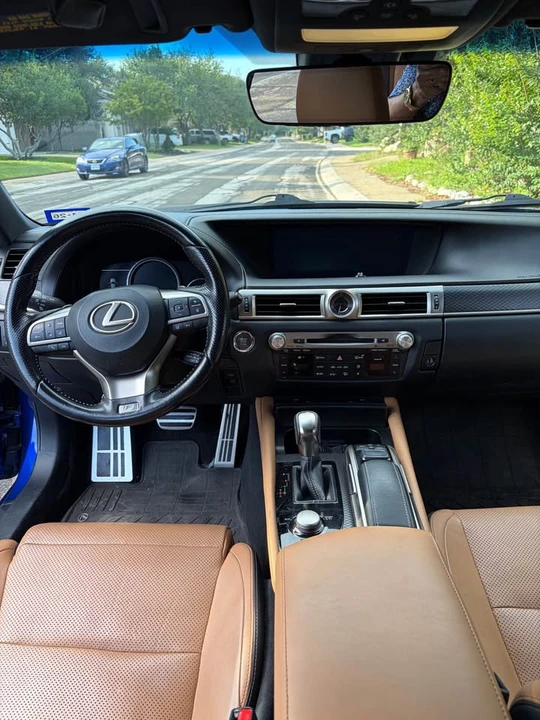2016 Lexus GS 4th Gen - Image 11 of 20