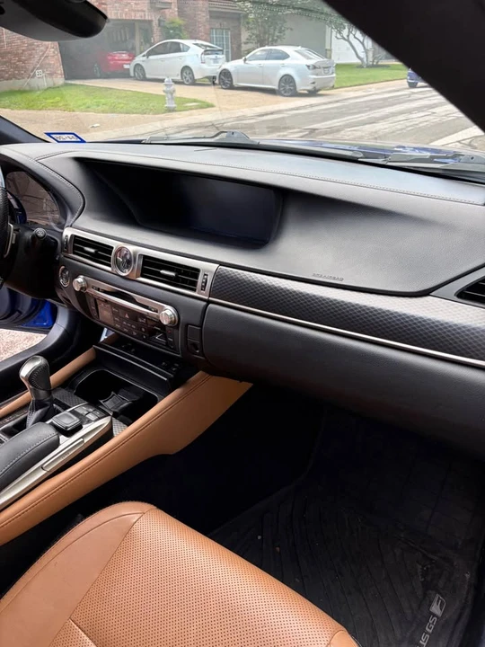 2016 Lexus GS 4th Gen - Image 14 of 20