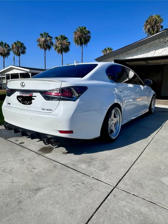 2016 Lexus GS 4th Gen - Image 6 of 17