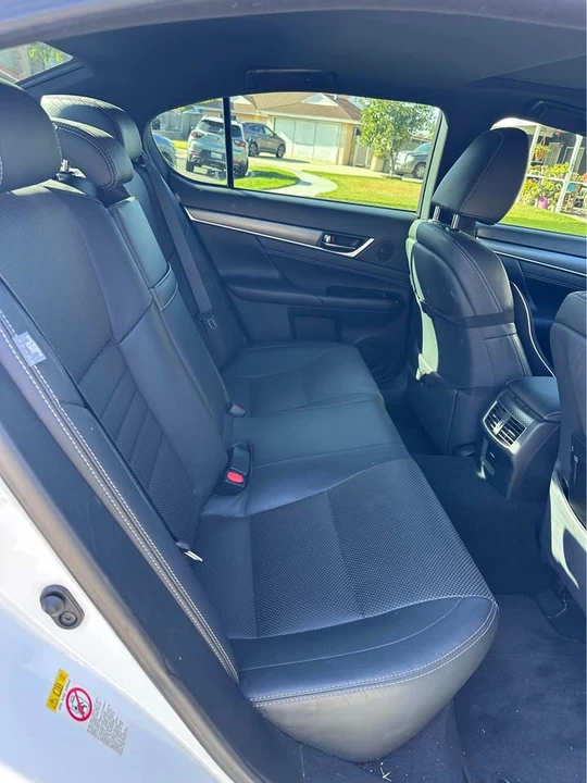 2016 Lexus GS 4th Gen - Image 14 of 17