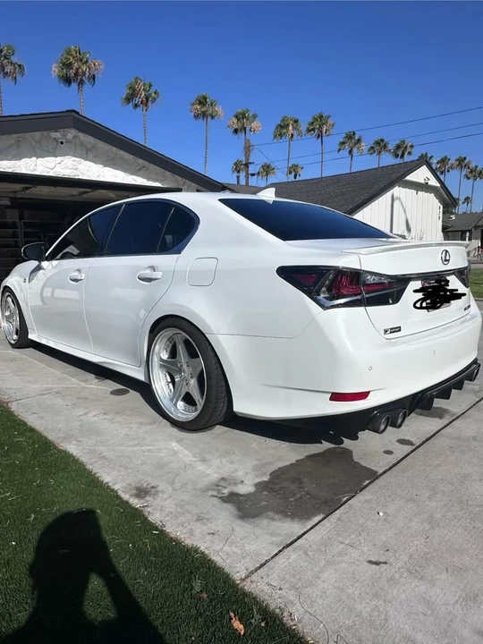 2016 Lexus GS 4th Gen - Image 5 of 17