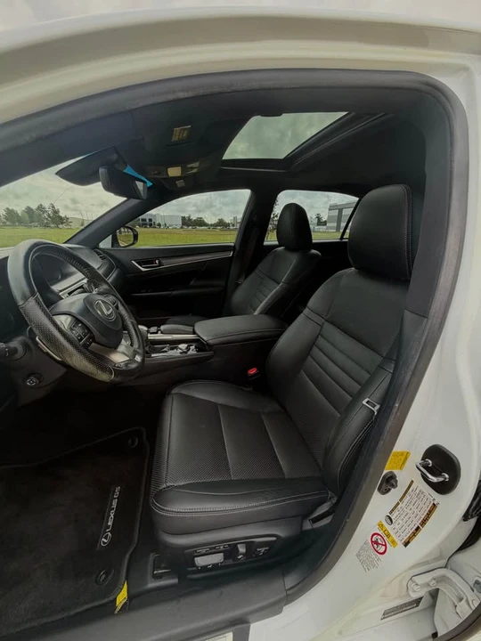 2016 Lexus GS 4th Gen - Image 9 of 11