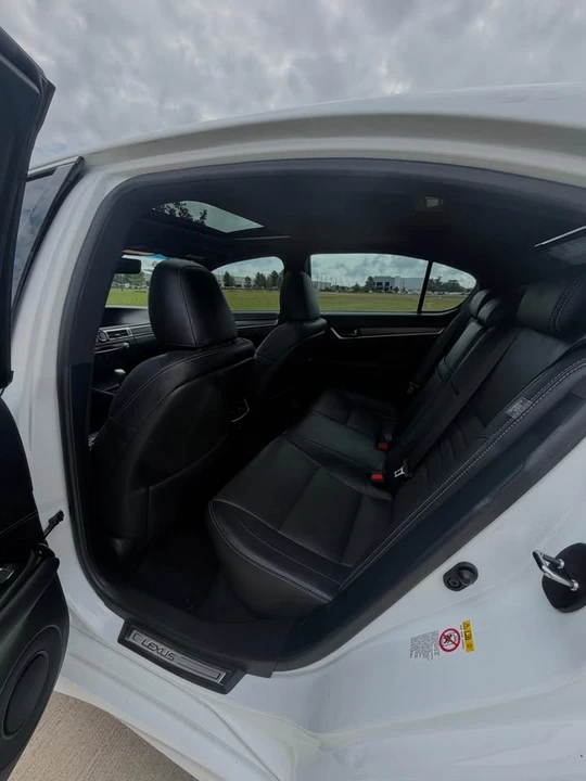 2016 Lexus GS 4th Gen - Image 8 of 11