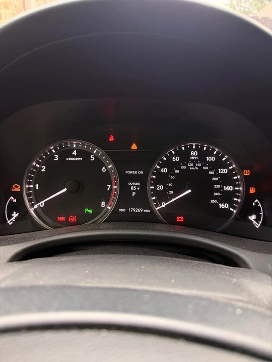 2016 Lexus GS 4th Gen - Image 5 of 6