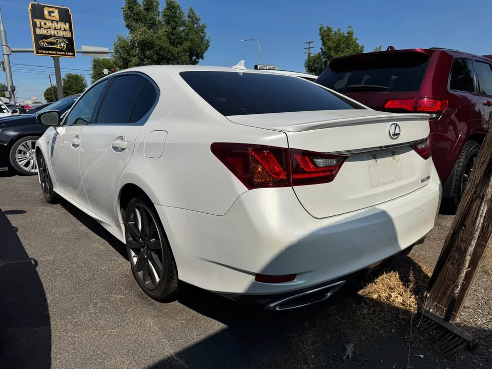 2016 Lexus GS 4th Gen - Image 3 of 11