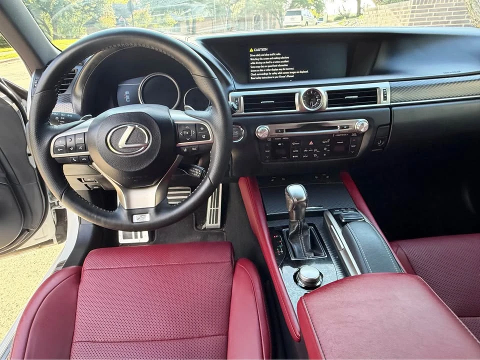2016 Lexus GS 4th Gen - Image 18 of 20
