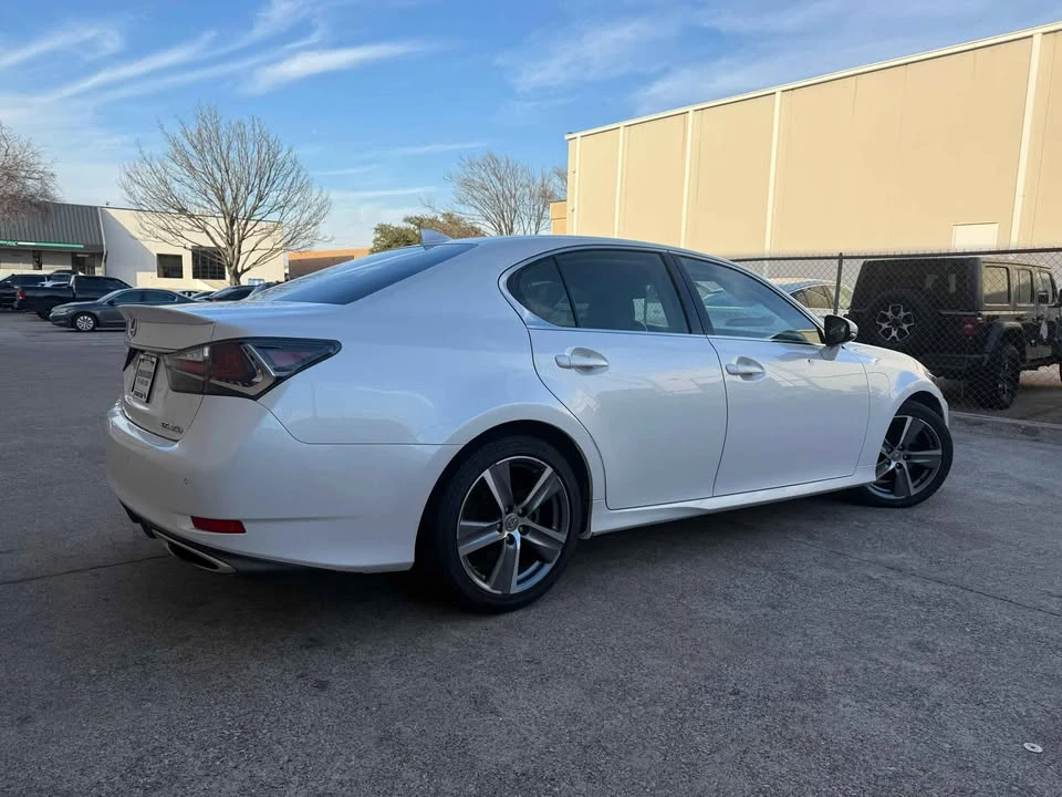 2016 Lexus GS 4th Gen - Image 12 of 12