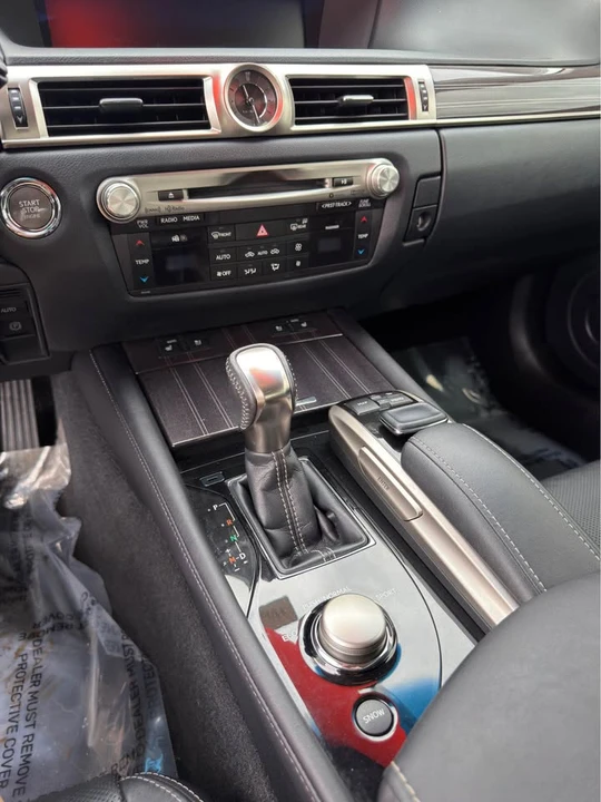 2016 Lexus GS 4th Gen - Image 8 of 11