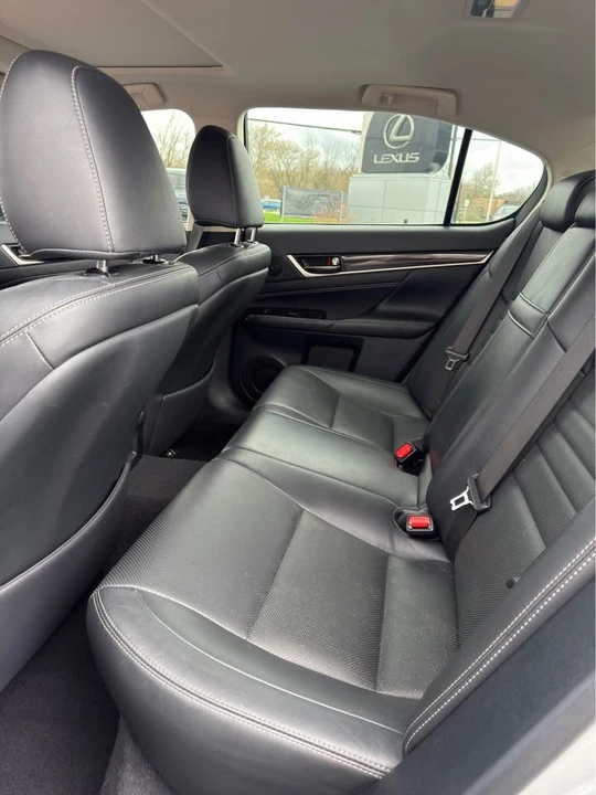 2016 Lexus GS 4th Gen - Image 6 of 11