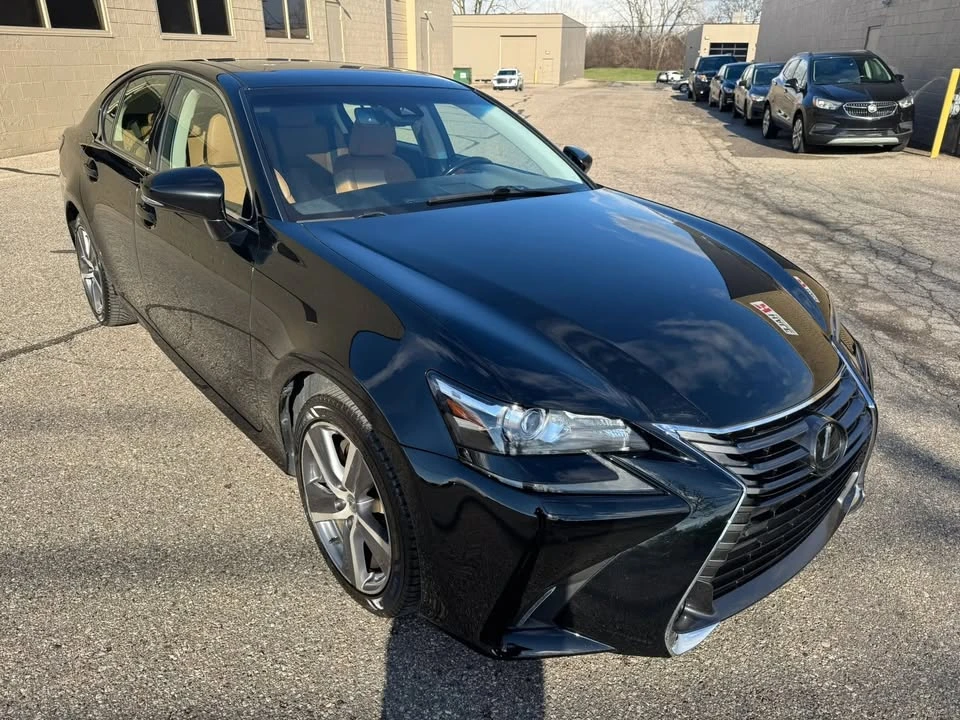 2016 Lexus GS 4th Gen - Image 10 of 20