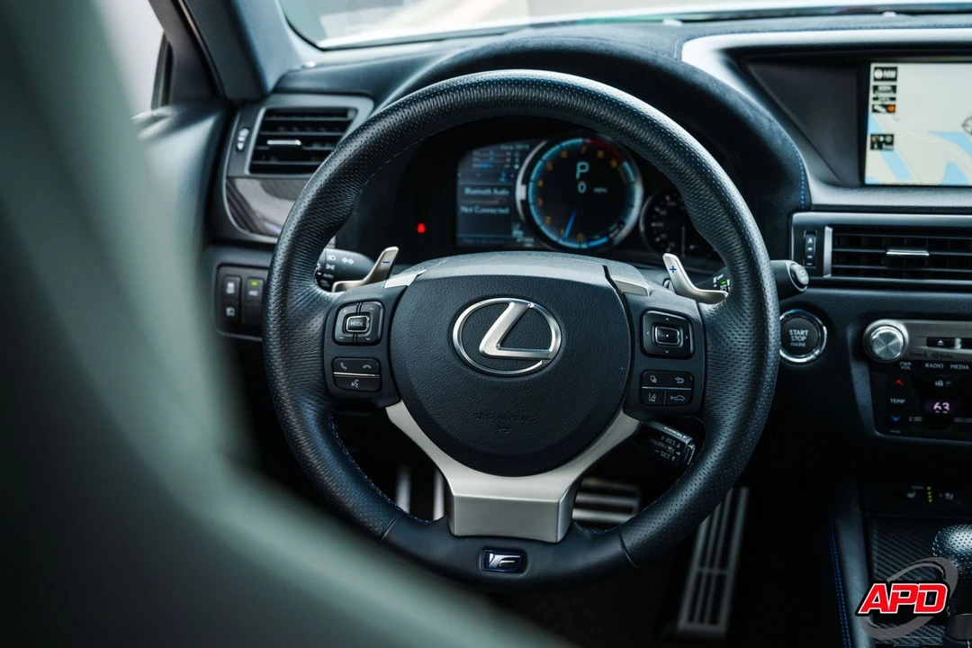 2016 Lexus GS F 4th Gen - Image 10 of 12
