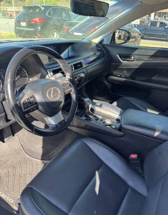 2016 Lexus GS 4th Gen - Image 4 of 11