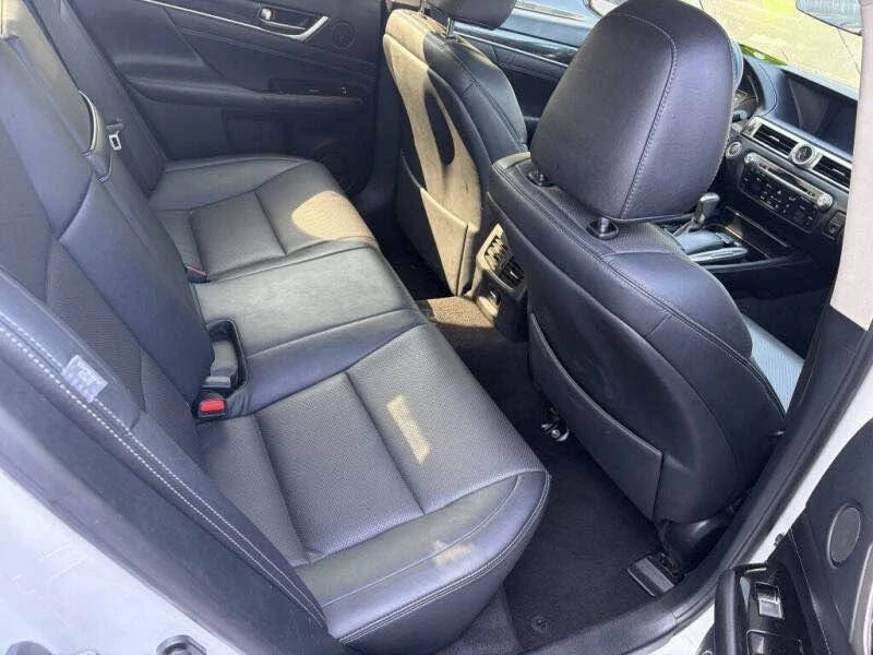 2016 Lexus GS 4th Gen - Image 11 of 11