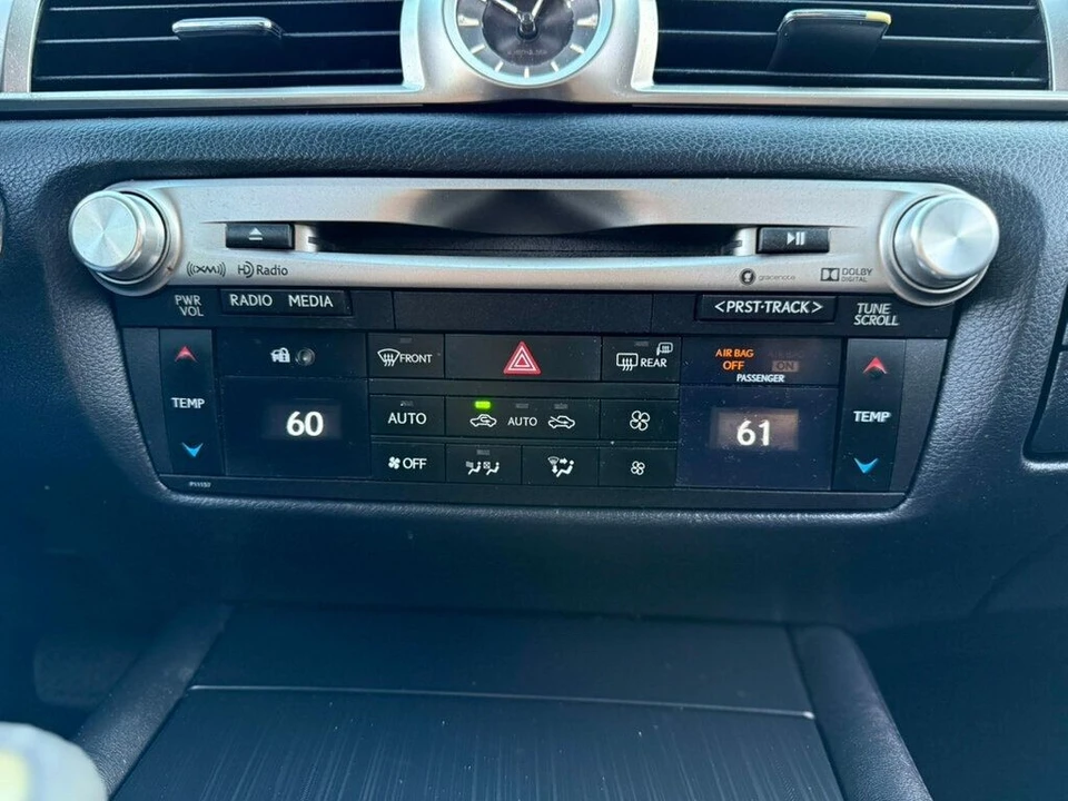 2016 Lexus GS 4th Gen - Image 17 of 21