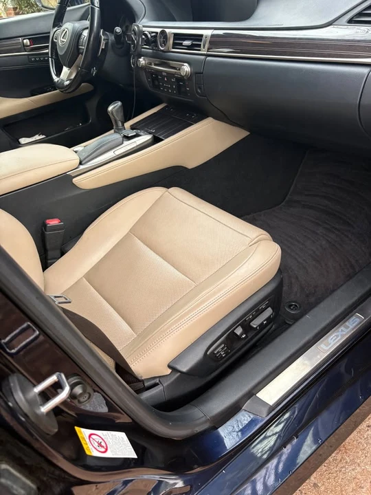 2016 Lexus GS 4th Gen - Image 3 of 10