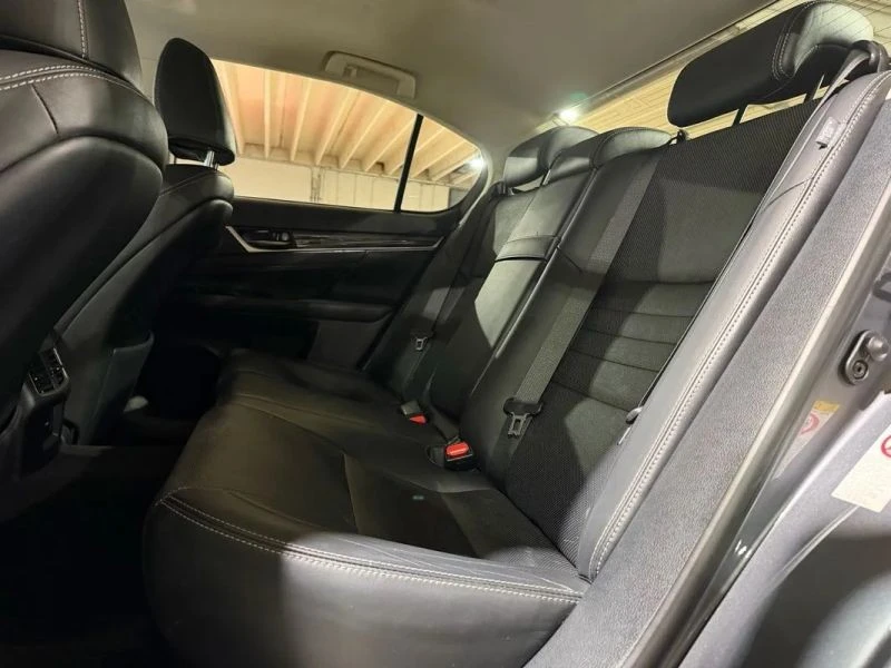 2016 Lexus GS 4th Gen - Image 12 of 12
