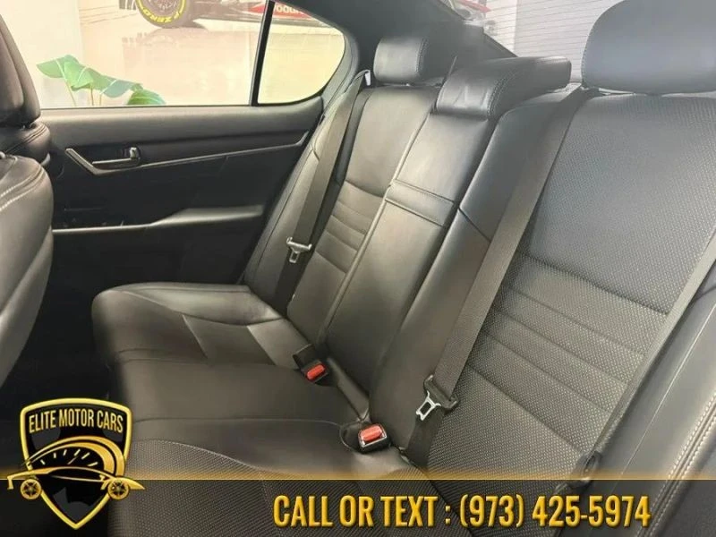 2016 Lexus GS 4th Gen - Image 11 of 12
