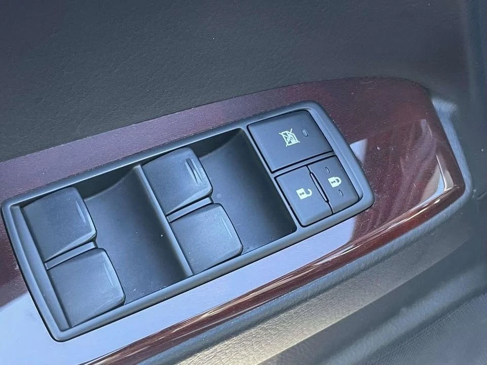 2016 Lexus GX 2nd Gen - Image 15 of 20