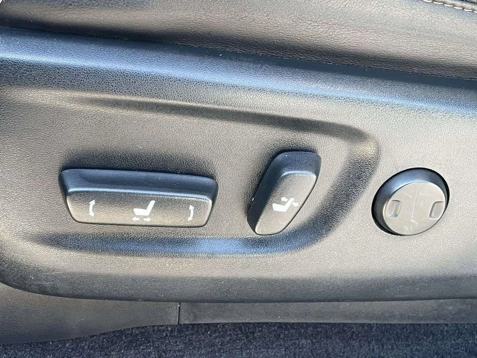 2016 Lexus GX 2nd Gen - Image 19 of 20