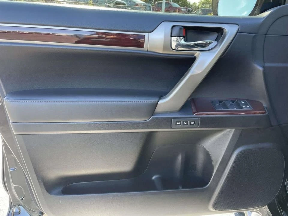 2016 Lexus GX 2nd Gen - Image 14 of 20