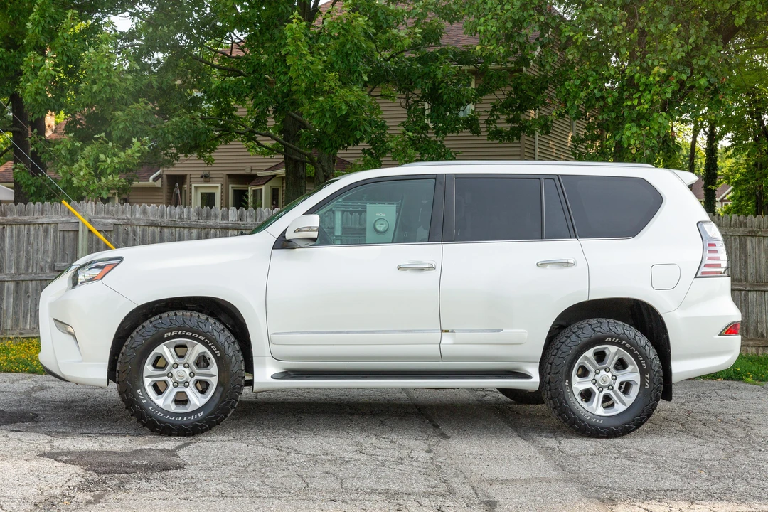 2016 Lexus GX 2nd Gen - Image 9 of 31
