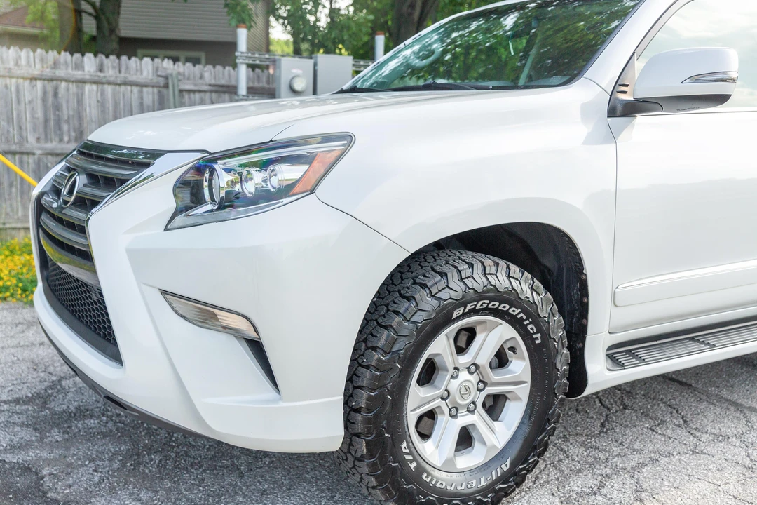 2016 Lexus GX 2nd Gen - Image 28 of 31
