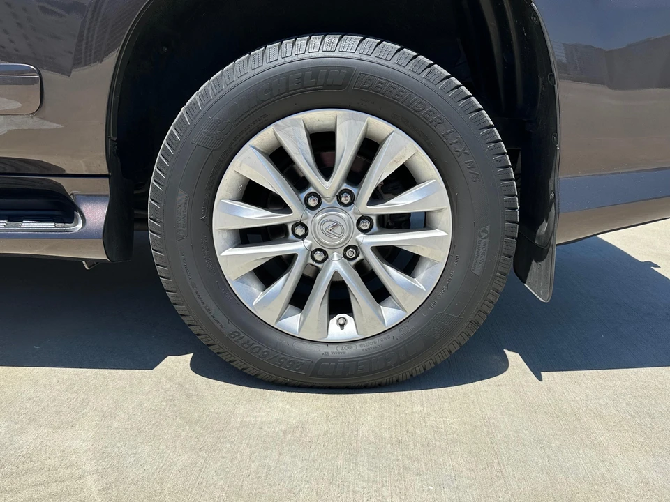 2016 Lexus GX 2nd Gen - Image 19 of 31