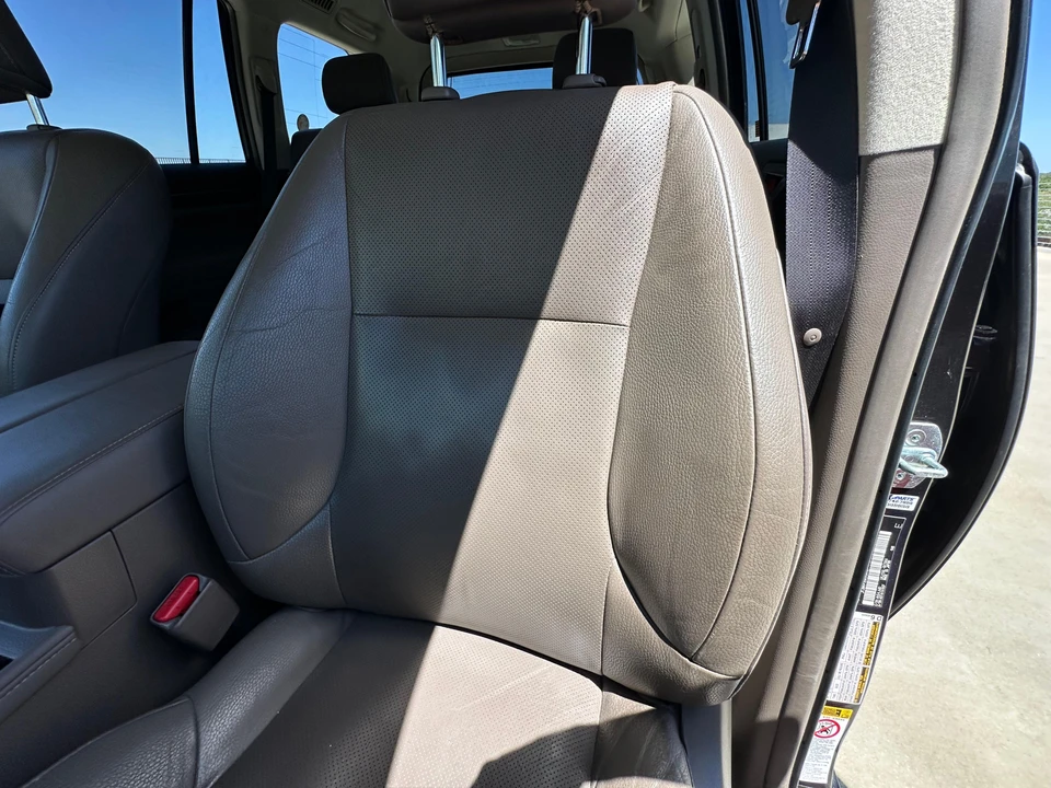 2016 Lexus GX 2nd Gen - Image 26 of 31