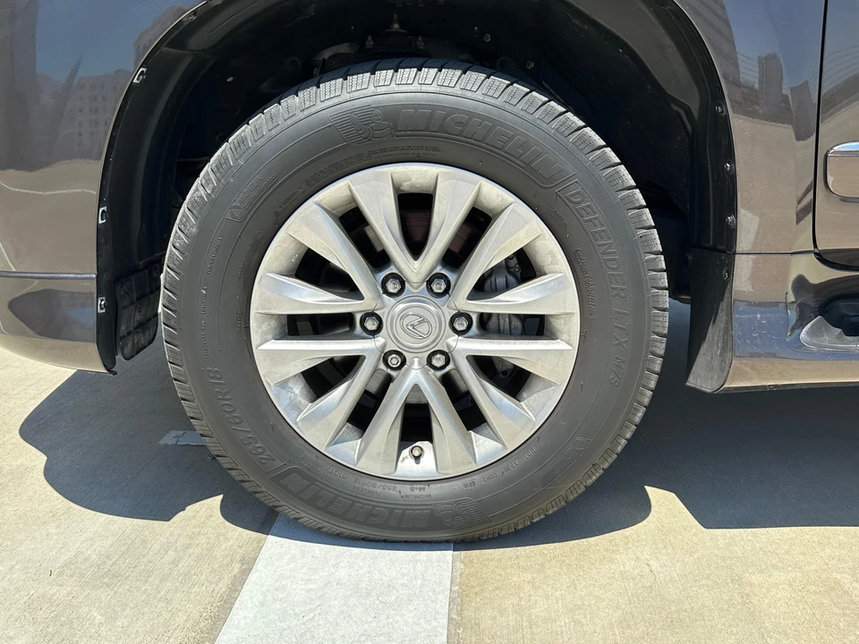 2016 Lexus GX 2nd Gen - Image 18 of 31