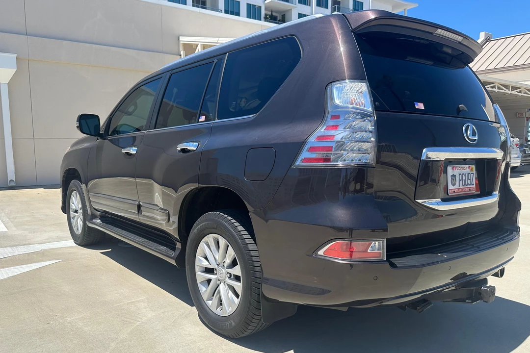 2016 Lexus GX 2nd Gen - Image 4 of 31